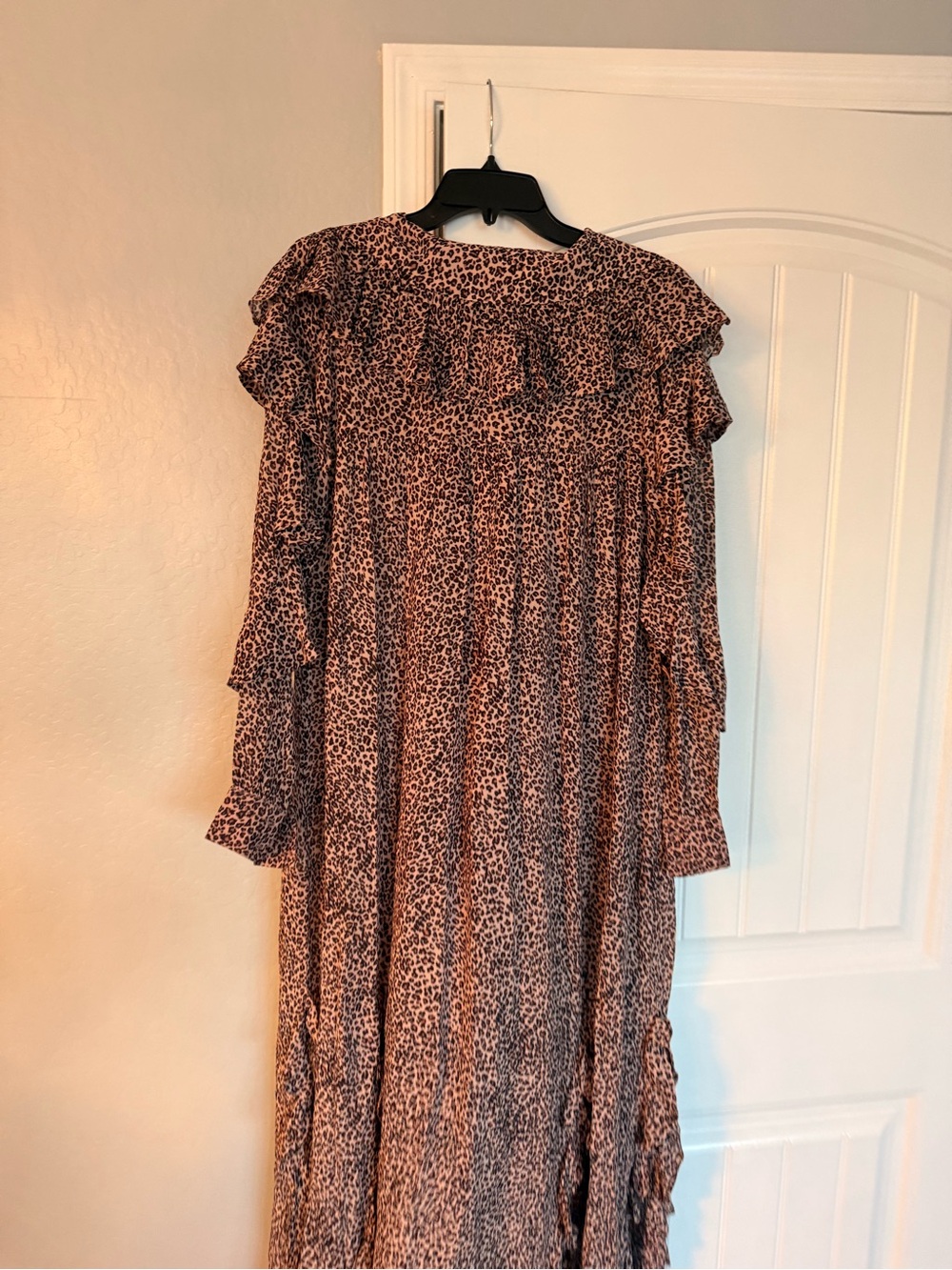 FARM Rio Brown Leopard Print Ruffle Long-Sleeve Dress - Picture 6 of 9
